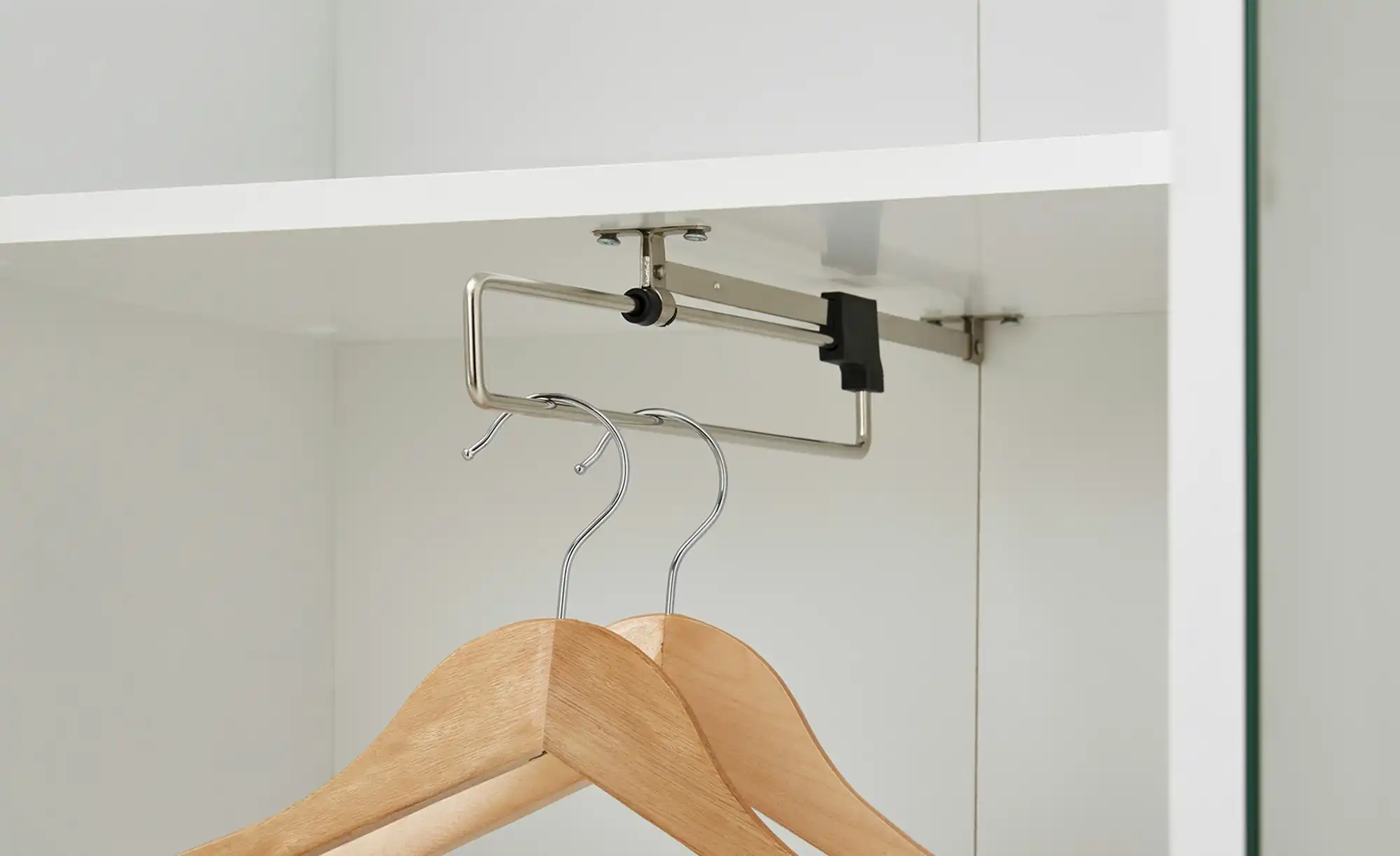Garderobenschrank, 2-türig Bassano