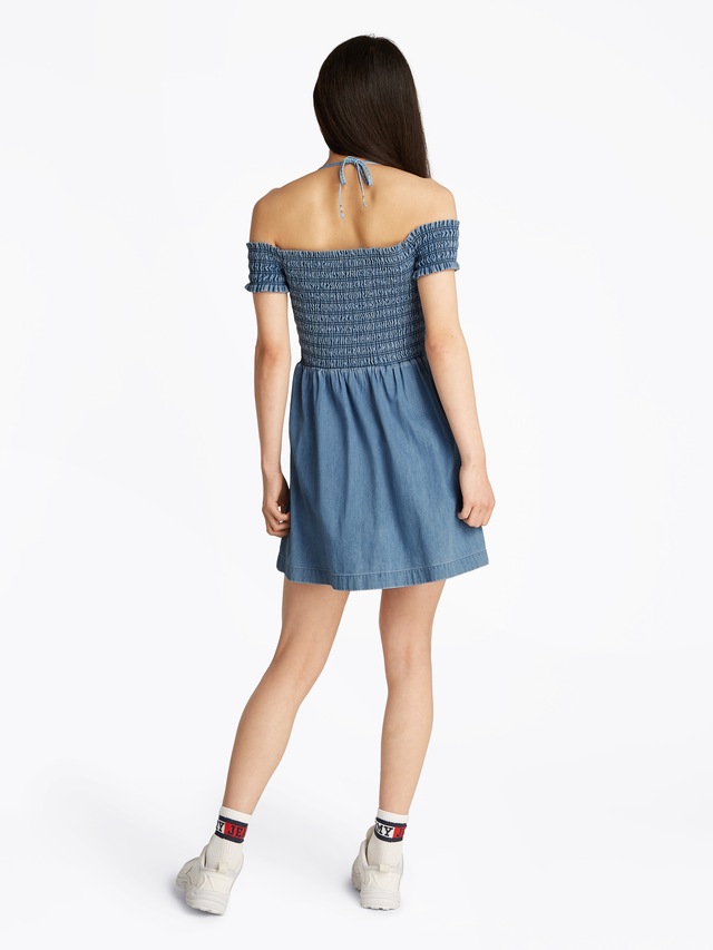 Tommy Jeans Midikleid »TJW CHAMBRAY FIT & FLARE DRESS« mit Bindeband, in blauer Waschung