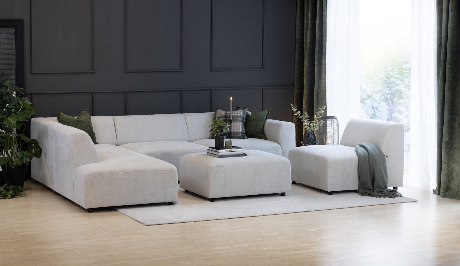 Cosmo midtmodul Tekstil Soft Ecry med sorte ben
