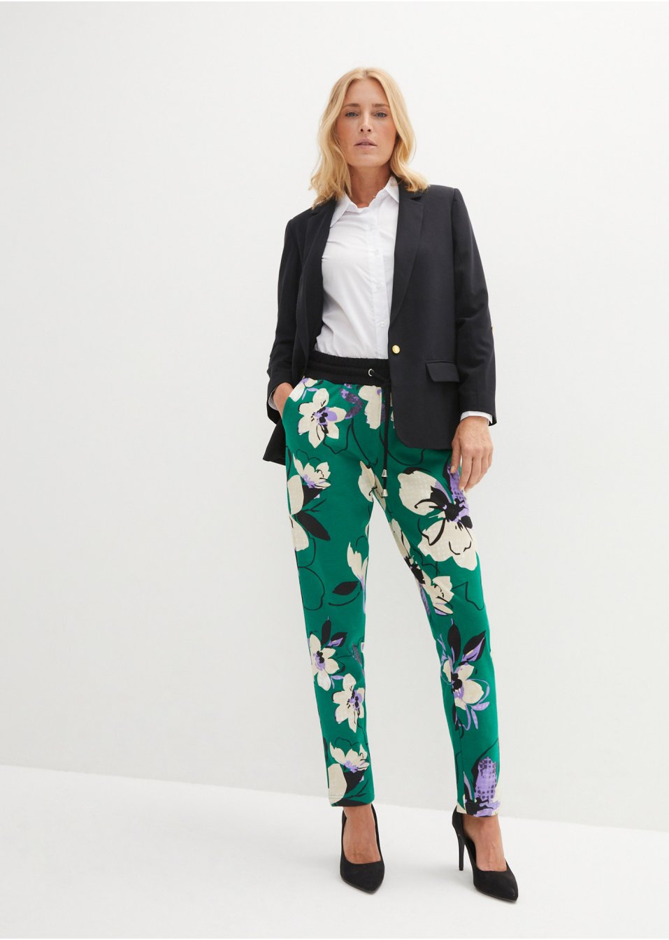 Pantalon sweat à imprimé floral