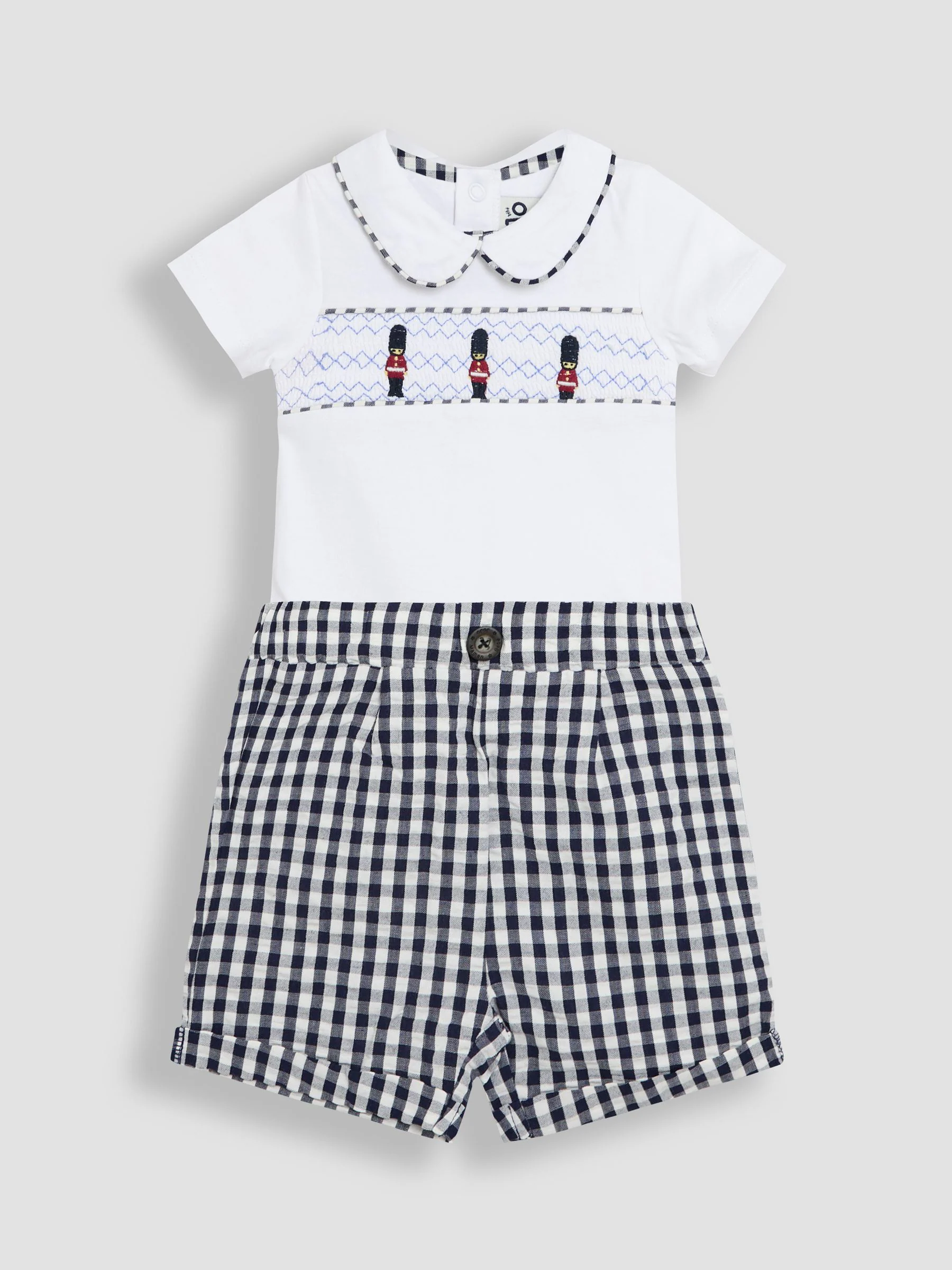 JoJo Maman Bébé 2-delige set van gesmokte en geborduurde body en shorts