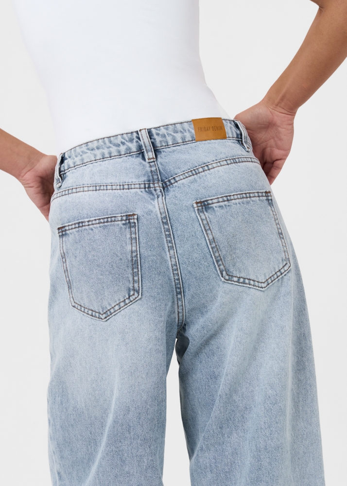 Loose fit jeans sky blauw