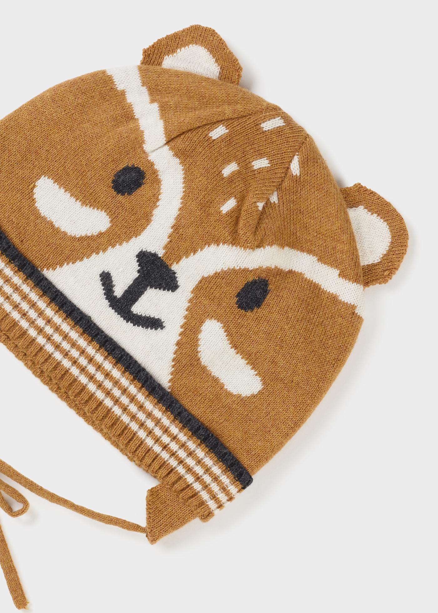 Gorro de tricô com orelhas de bebê