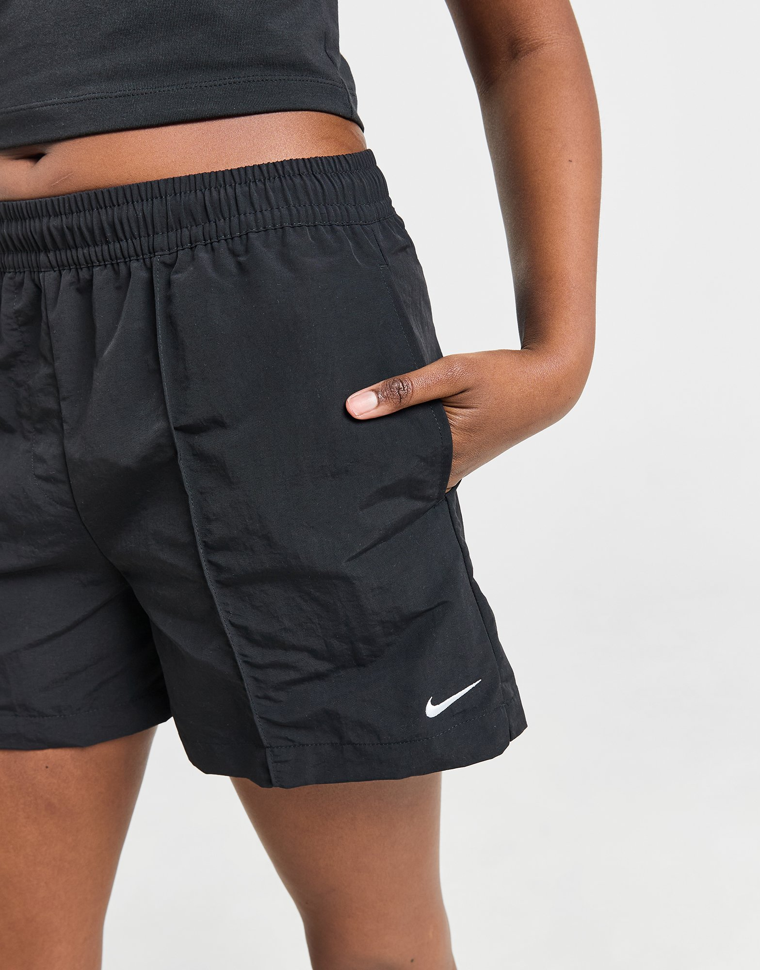 Nike Essential Woven 5' Shorts