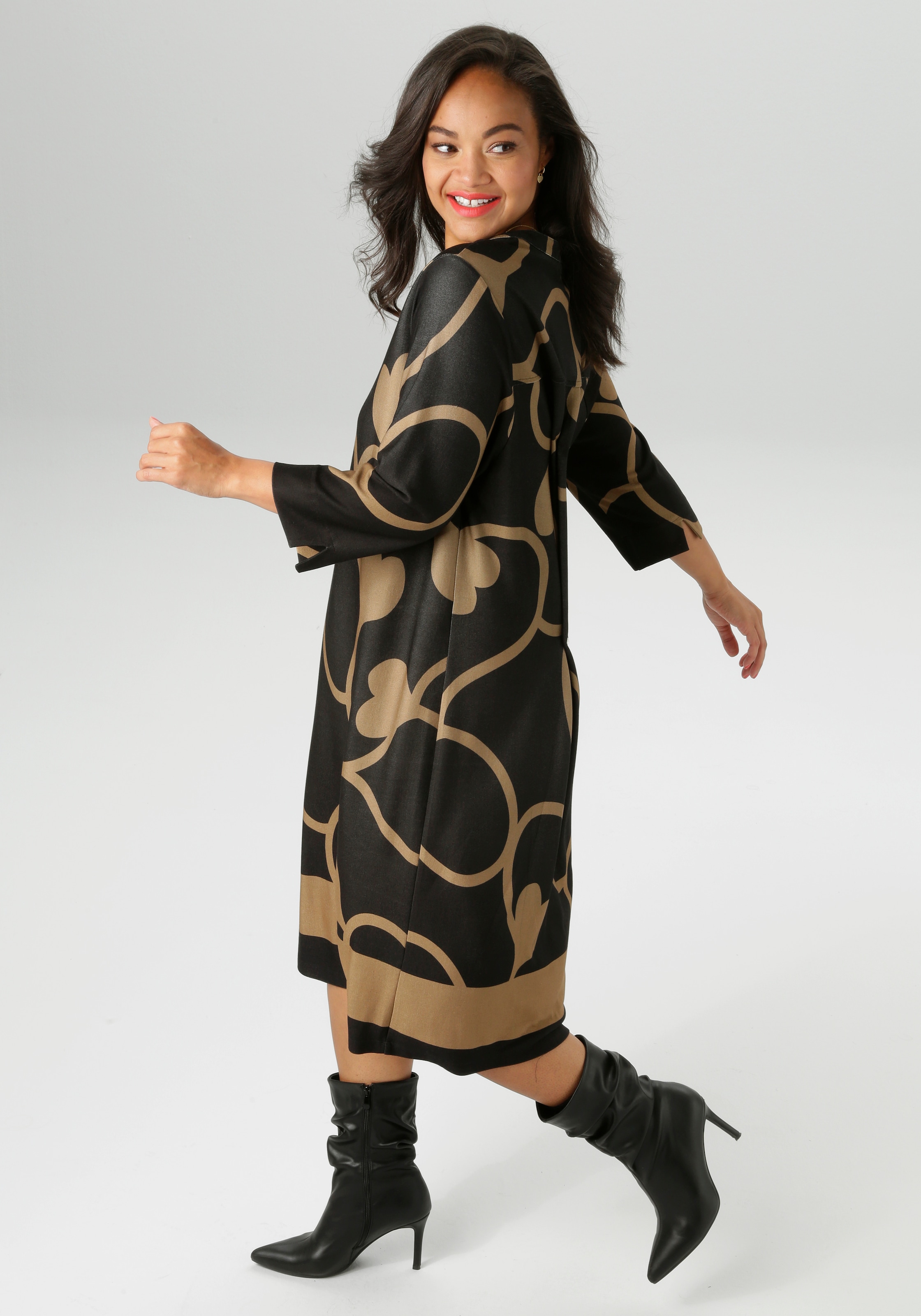 Aniston PLUS Jerseykleid mit interessantem Allover-Print - NEUE KOLLEKTION