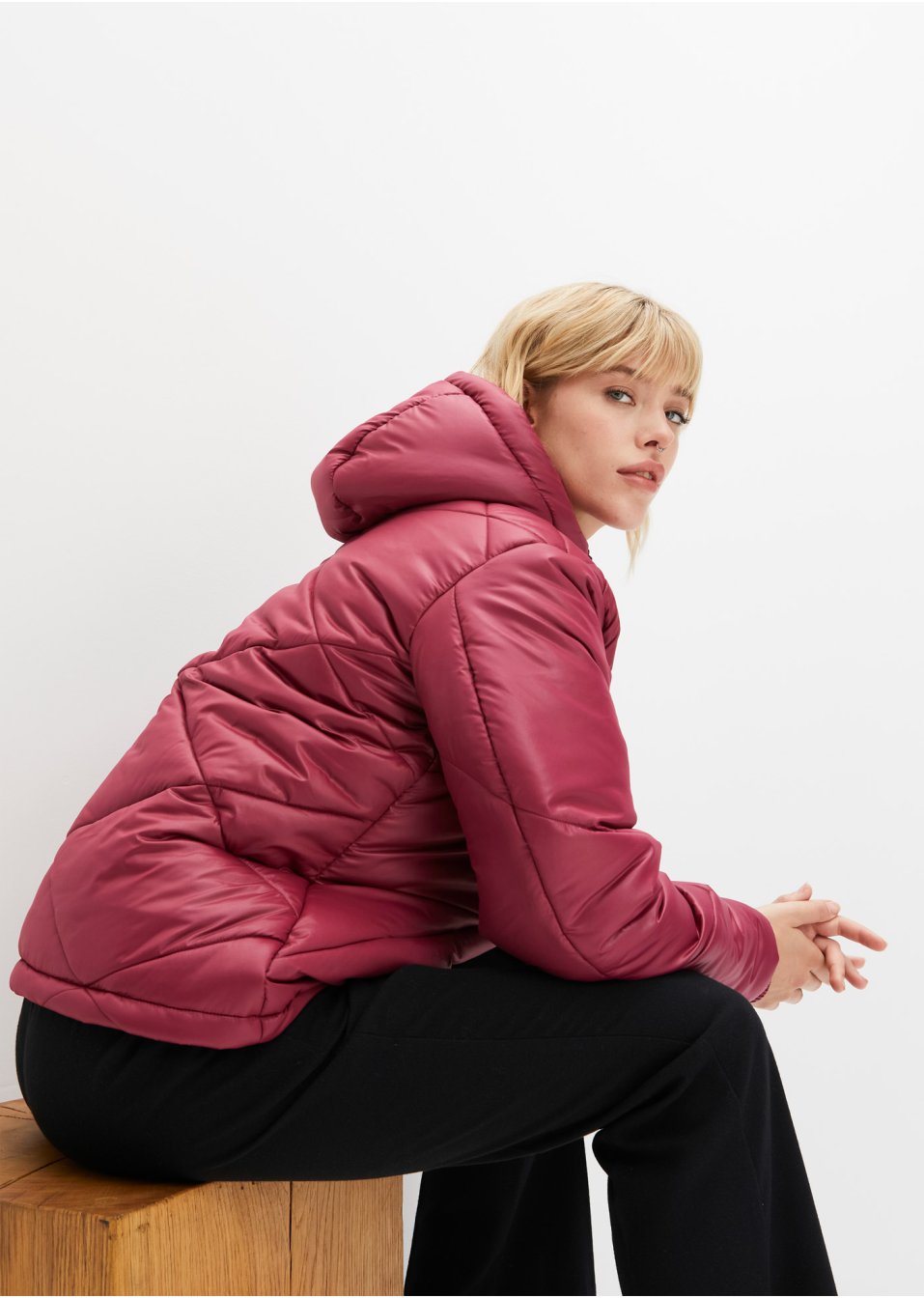 Veste matelassée à capuche