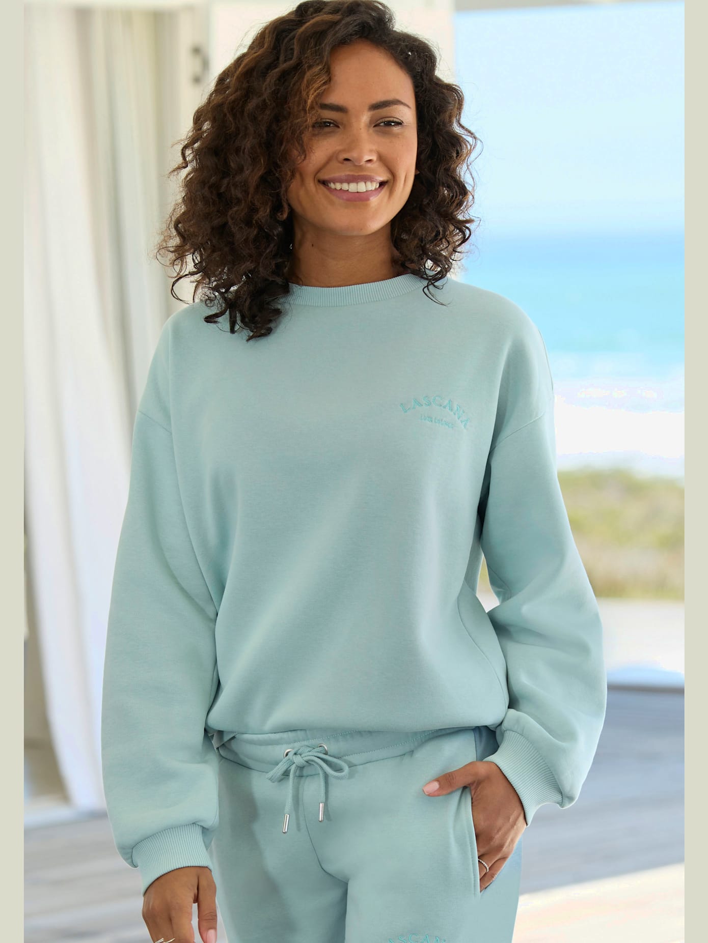 Sweatshirt avec logo brodé