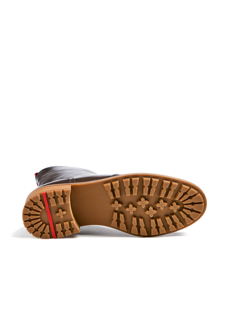 STIEFELETTE Braun