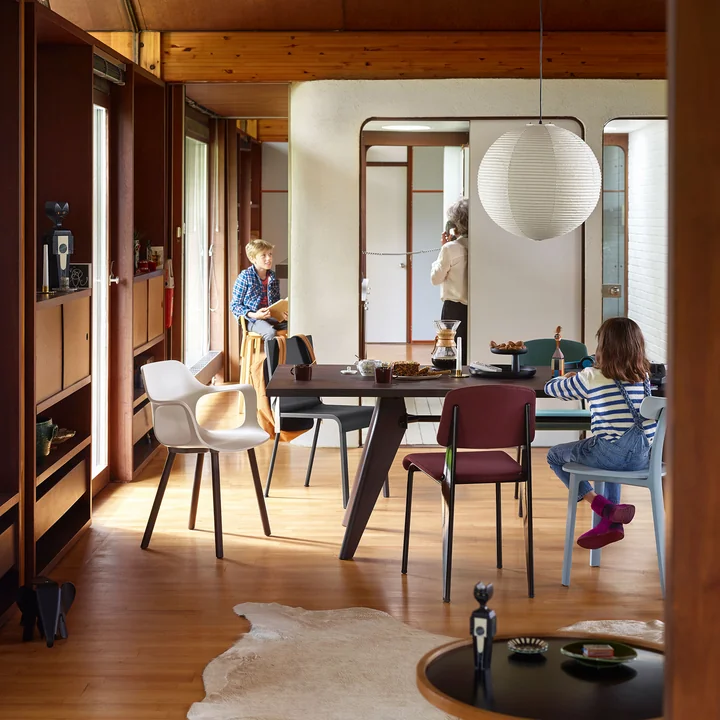 Vitra - .03 Stuhl stapelbar, pulverbeschichtet silber glatt / basic dark (Kunststoffgleiter)