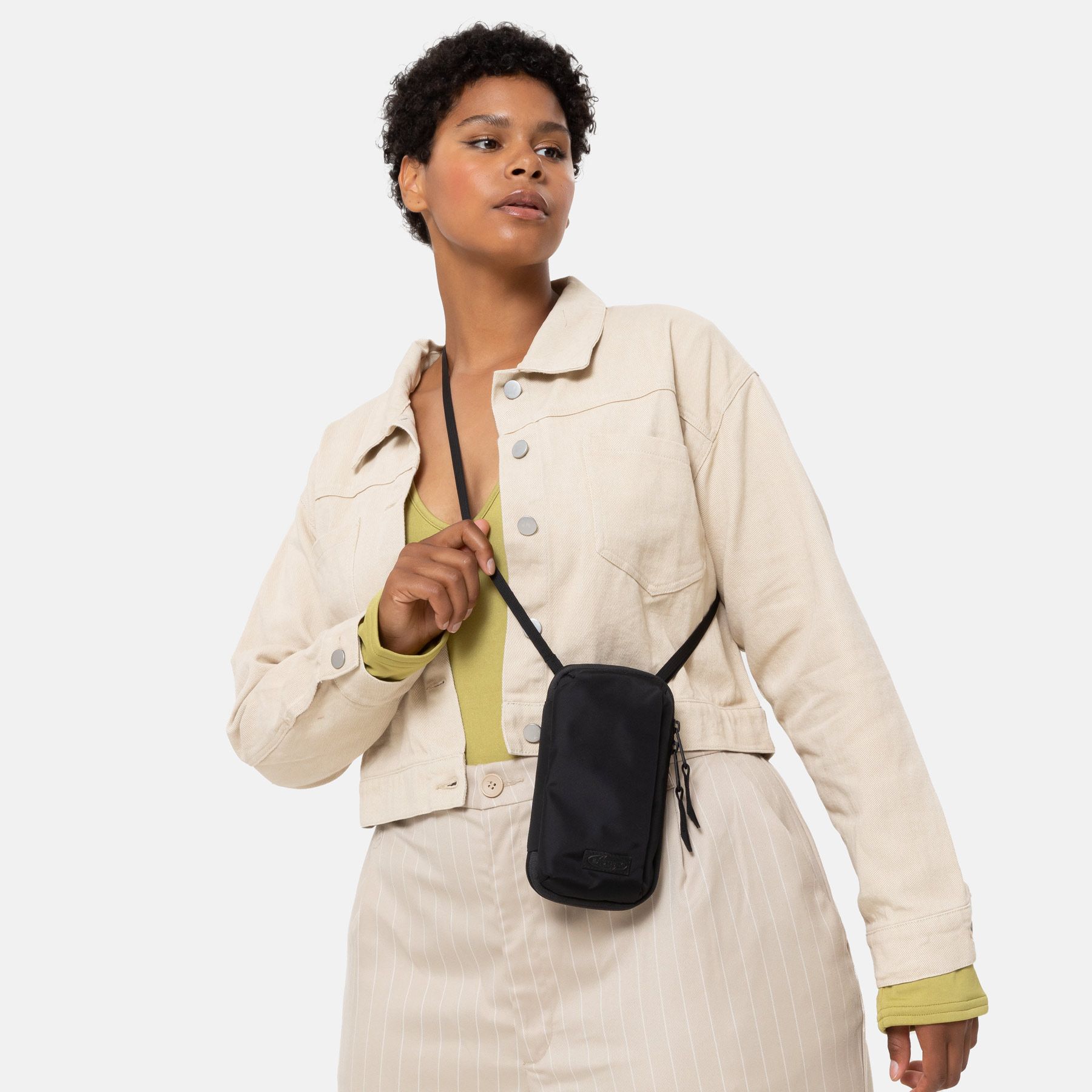 Cnnct F Pouch Black