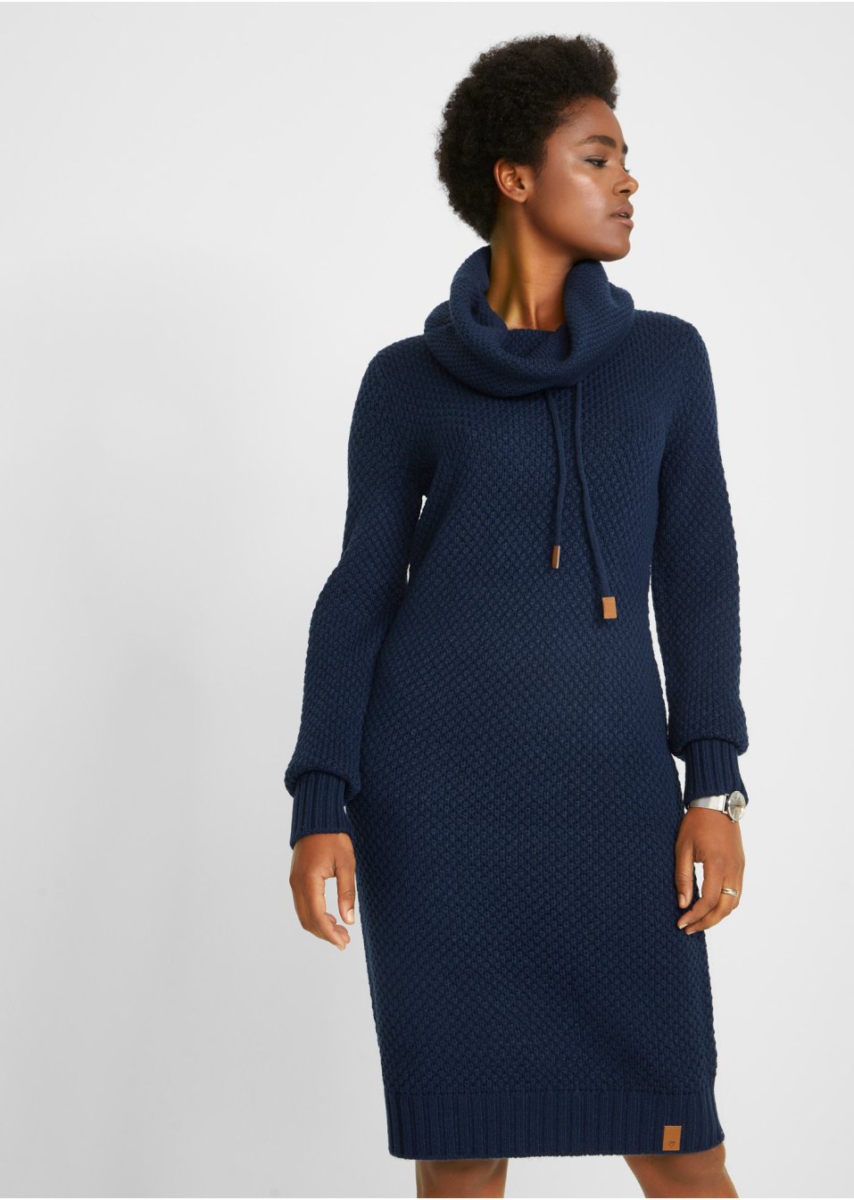 Robe en maille à col châle