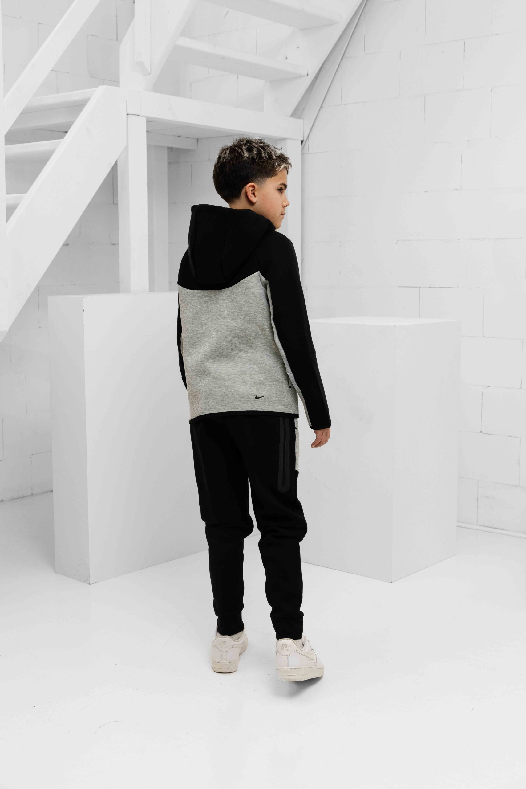 Nike Tech Fleece Trainingspak Kids Grijs/Zwart