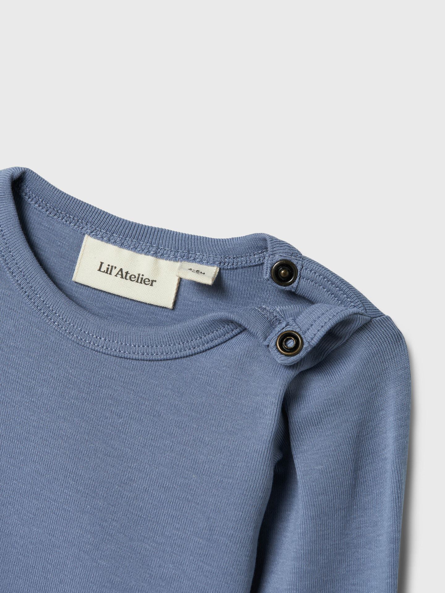 Geo Atu Long Sleeve Slim Body