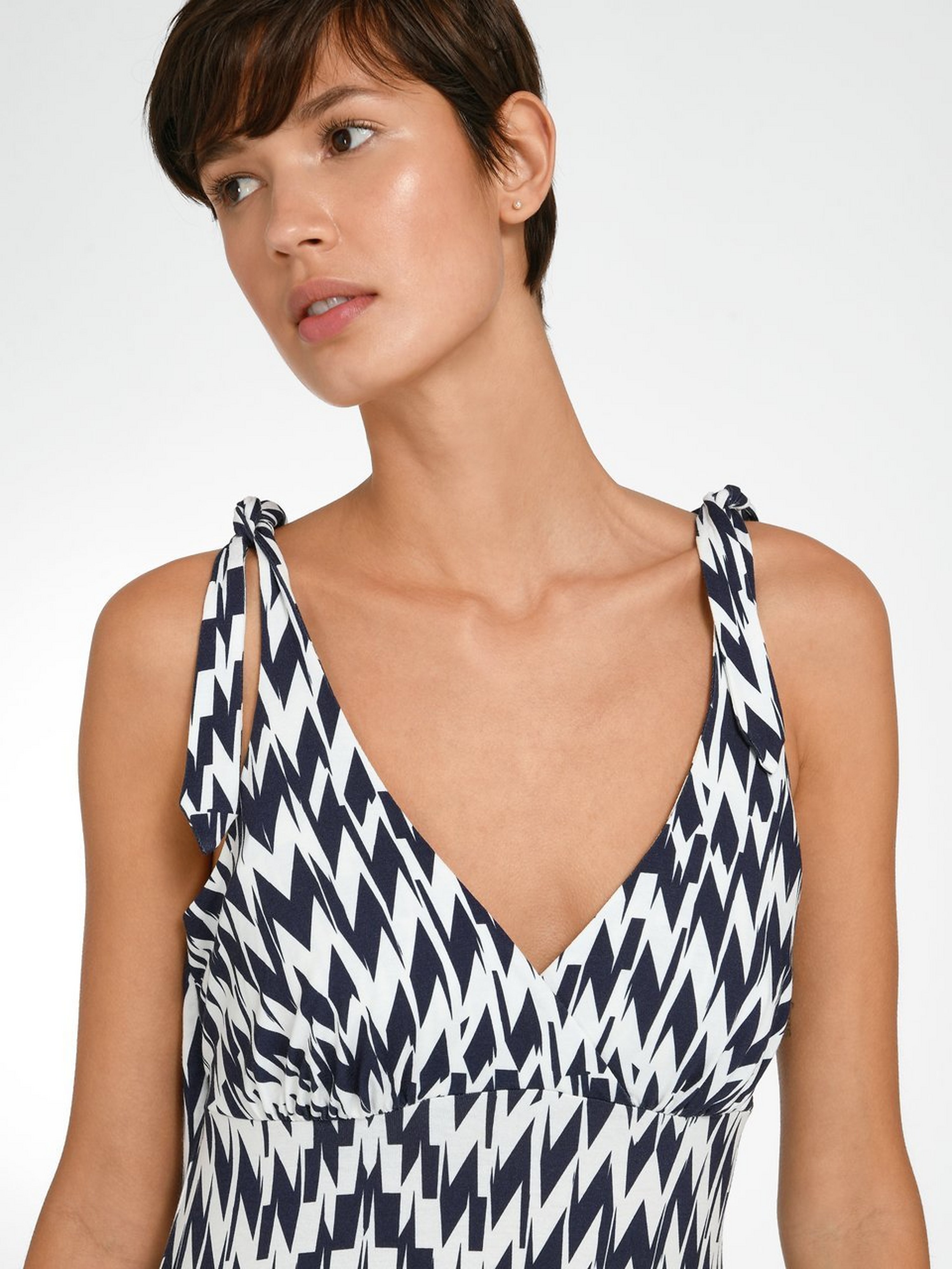 Ärmelloses Kleid
