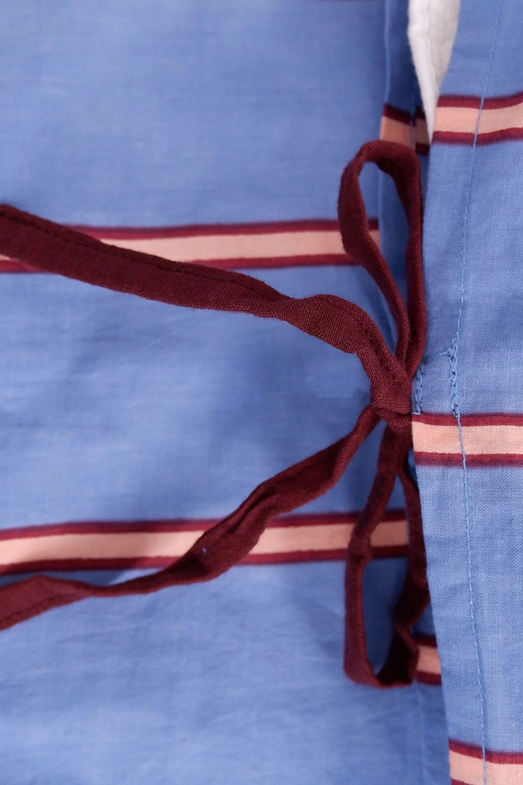 Black Colour Bcnorma Bedlinen 7011 blue stripe