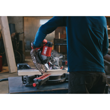 SKIL afkortzaag (verstekzaag) 254mm met trekfunctie, laser en 'dual bevel' functie 1320AA 2000W   snelklem