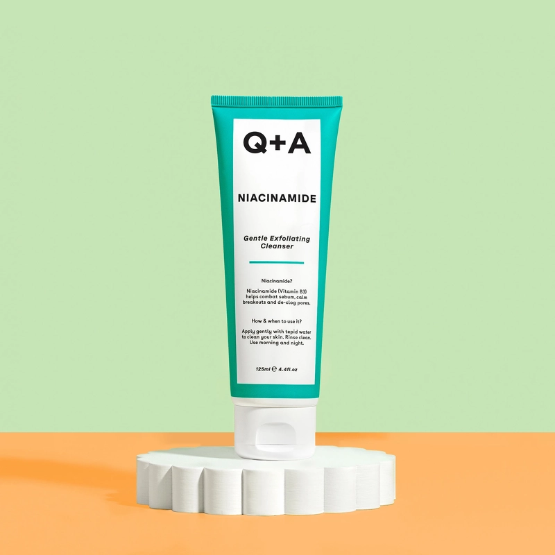 Q+A Niacinamide Gel Cleanser 125 ml