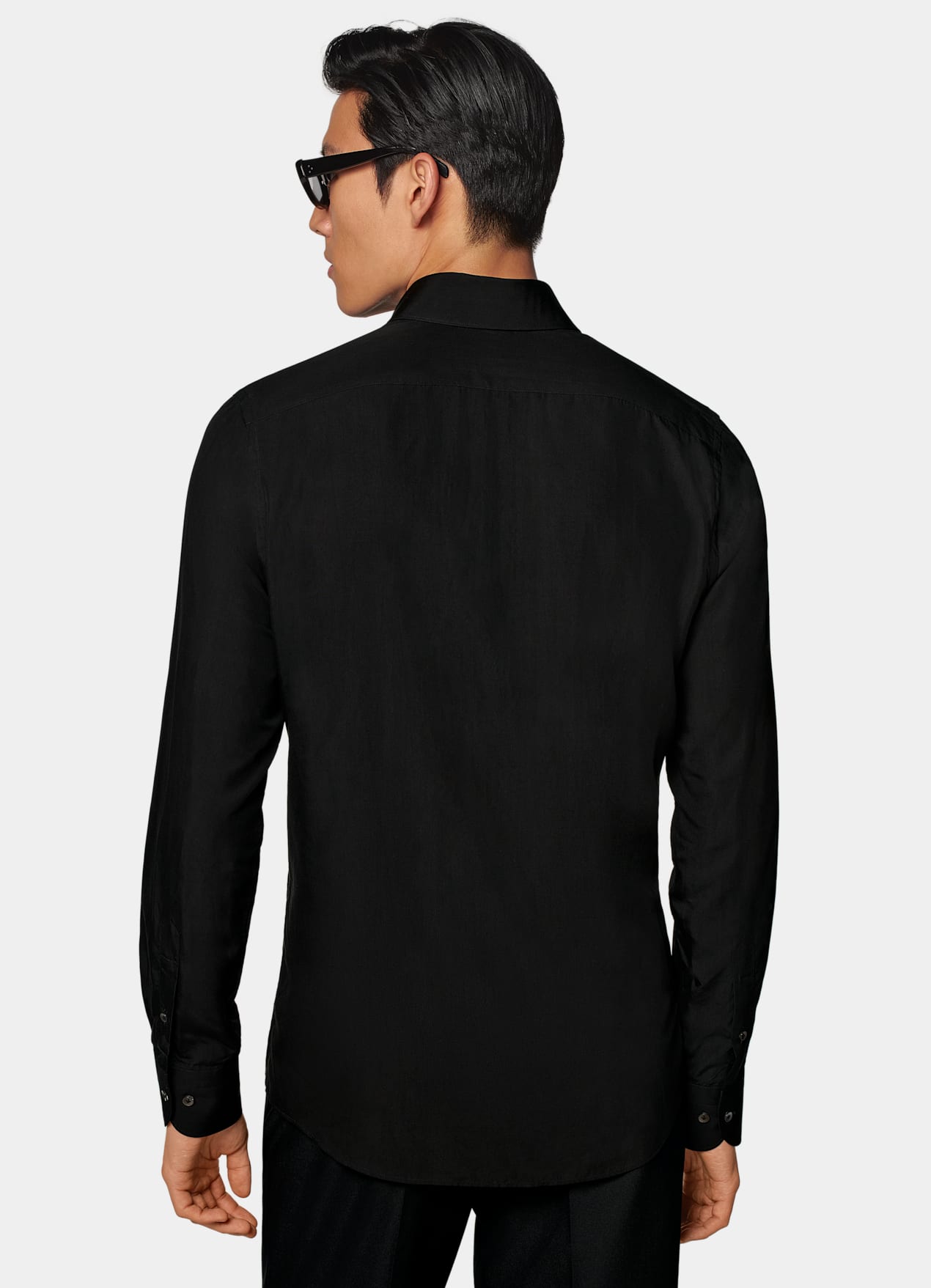 Chemise coupe ajustée à col classique large noire