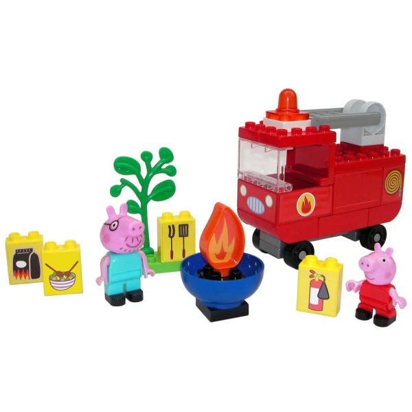 Big Playbig Bloxx Porquinha Peppa Carro dos bombeiros - 800057146