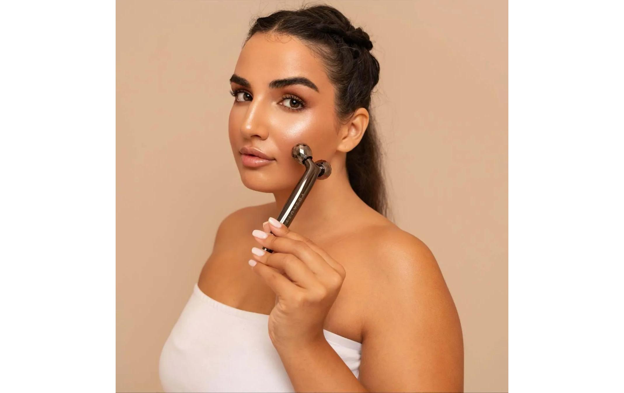 Gesichtsroller Face Sculpting 3D SchwarzGesichtsroller gegen Falten