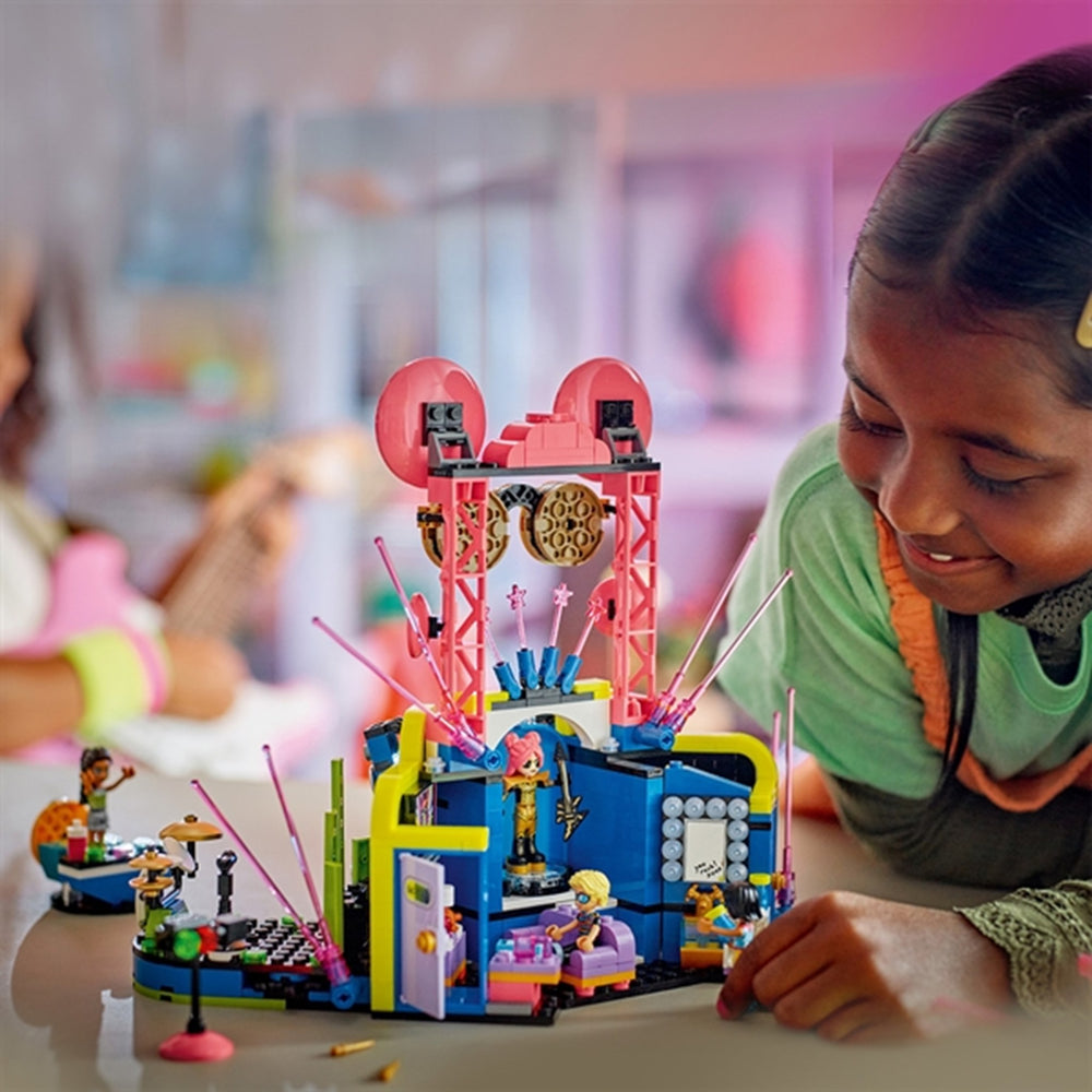 Køb LEGO® Friends Heartlake City Musiktalentshow