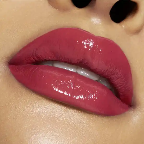 Shine Bomb Lip Lacquer 050 Feelin' Berry Special
