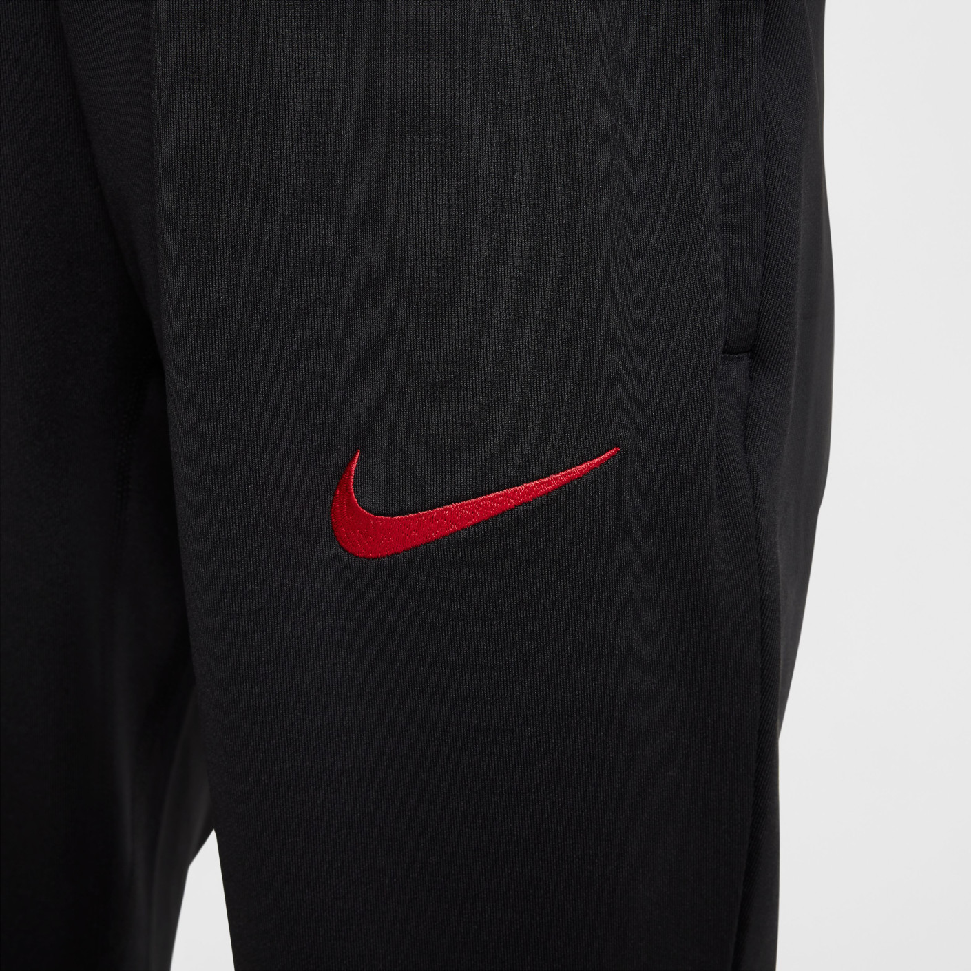 Nike Liverpool Strike Trainingspak 1/4-Zip 2024-2025 Kids Gebroken Wit Zwart Rood