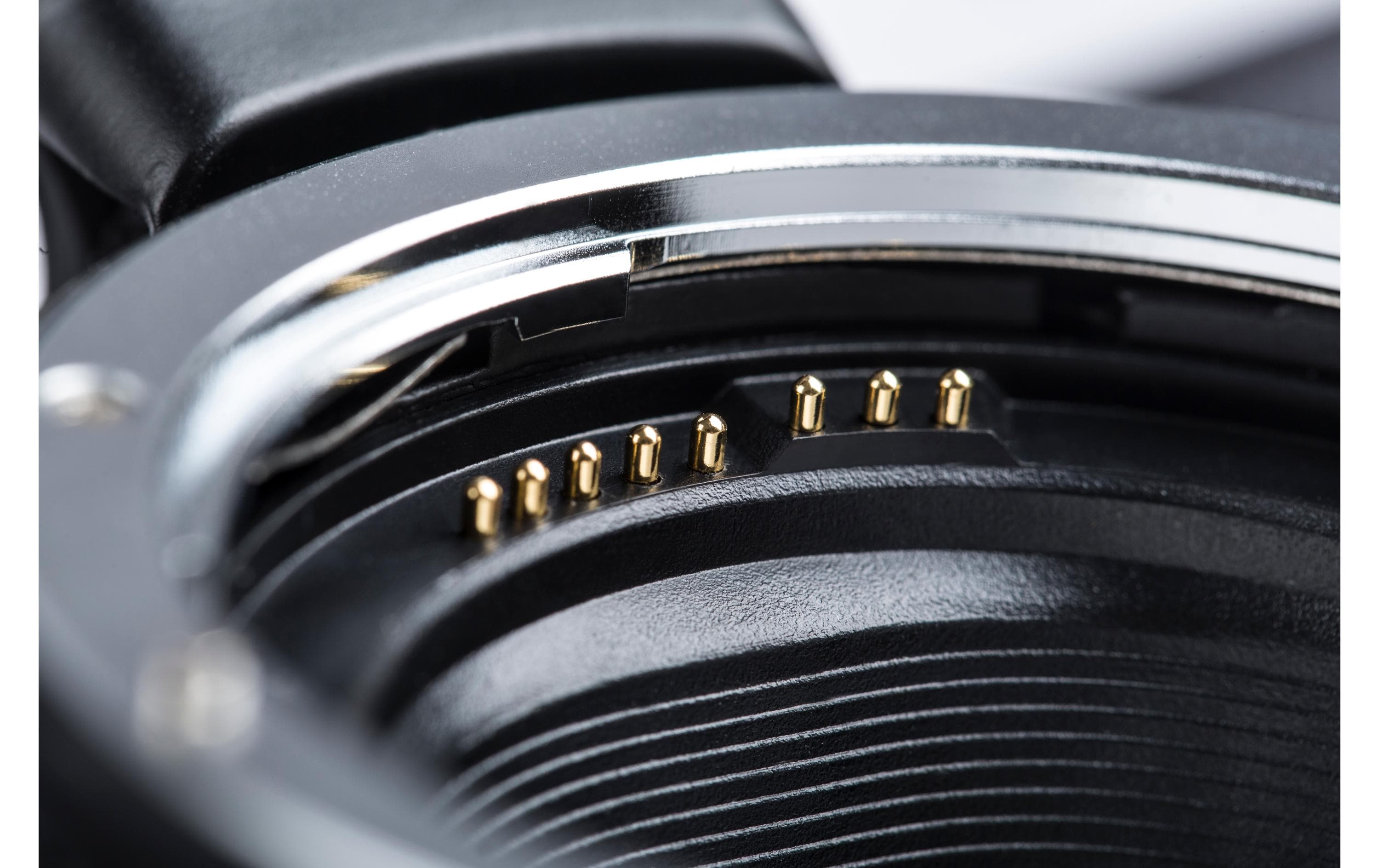Objektiv-Adapter EF-EOS MObjektiv-Adapter für das Canon EF/EF-S-Bajonett