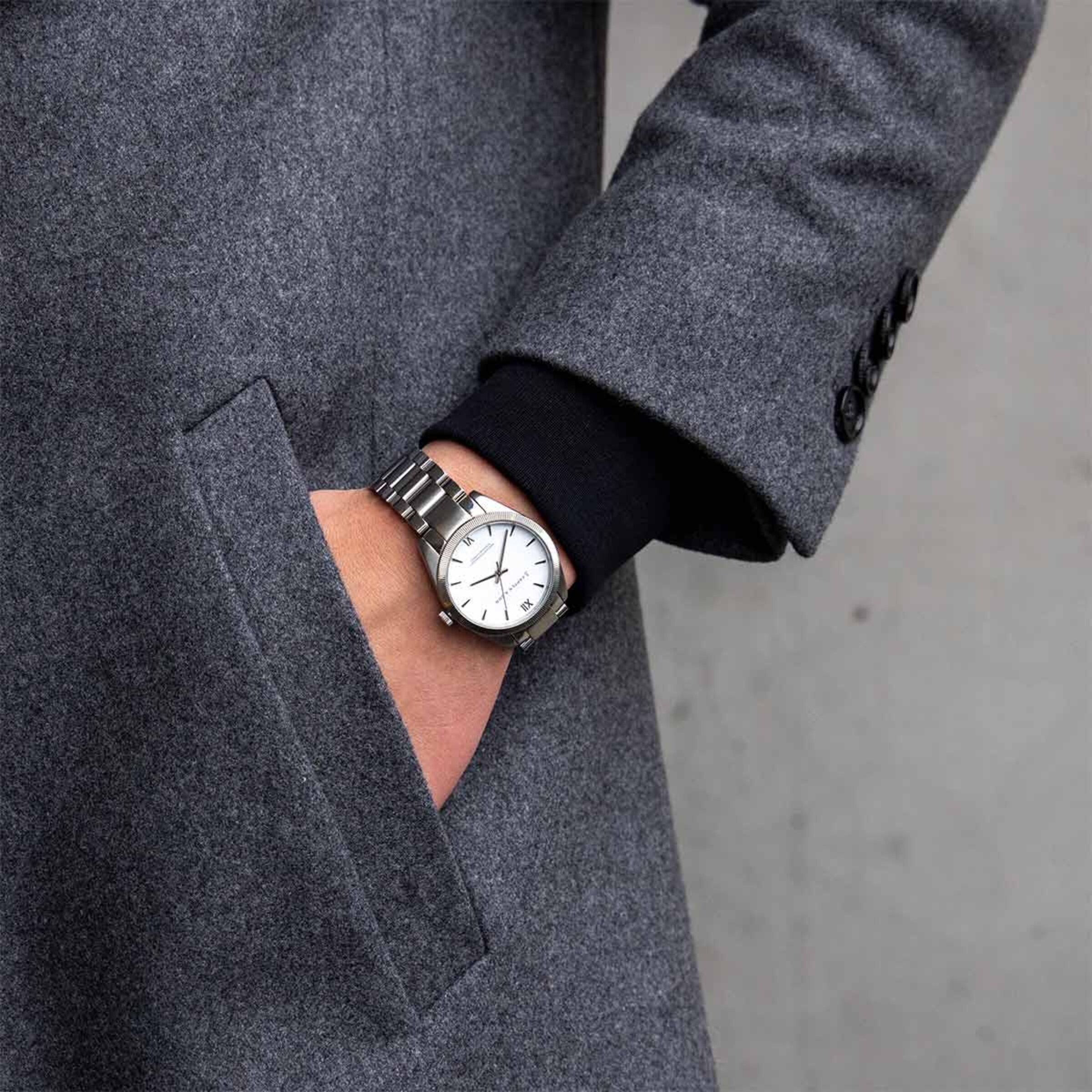 Crush Silver Steel