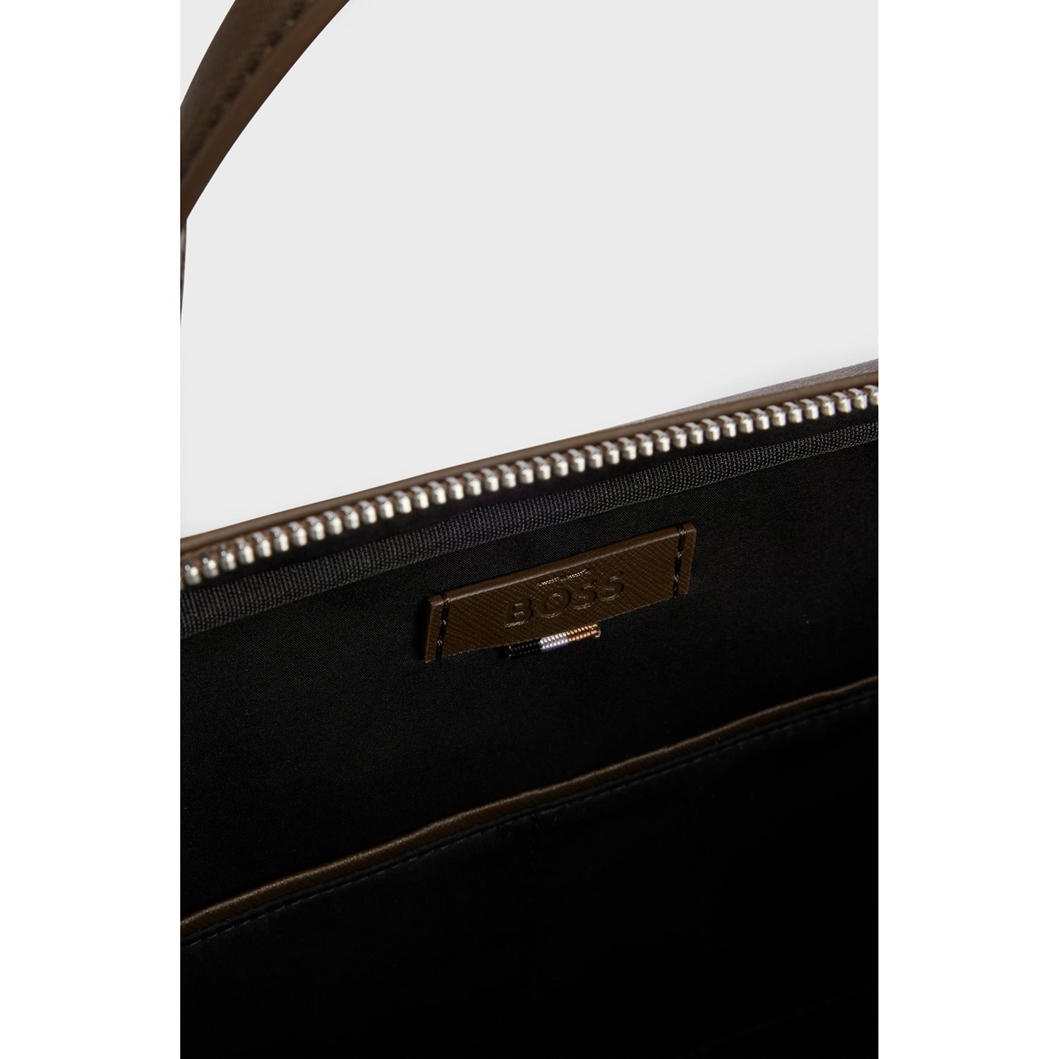 Boss Zair S Doc Case open green
