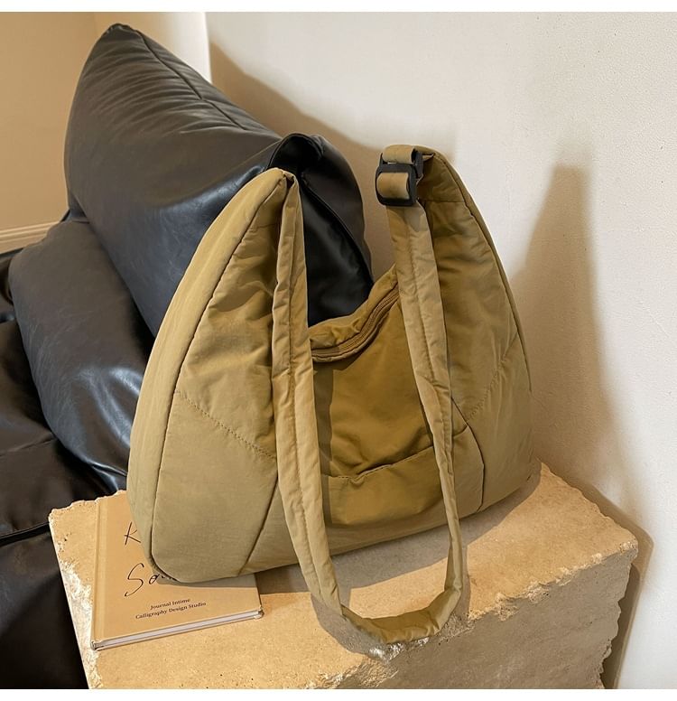 Hikuozy - Effen Tote Bag