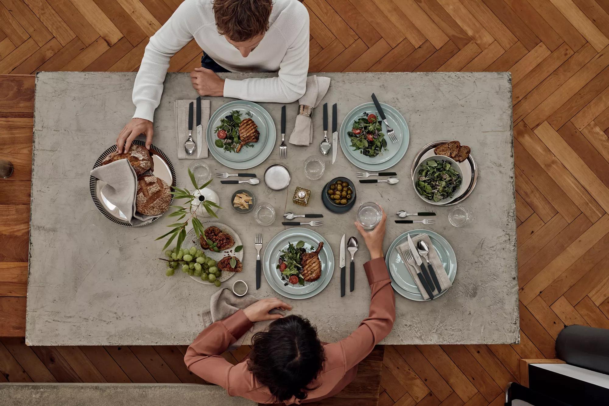 Swiss Modern Besteck, 24-teilig-schwarz