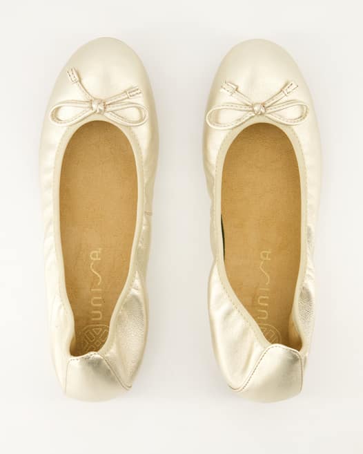Unisa Acor Ballerinas in Gold