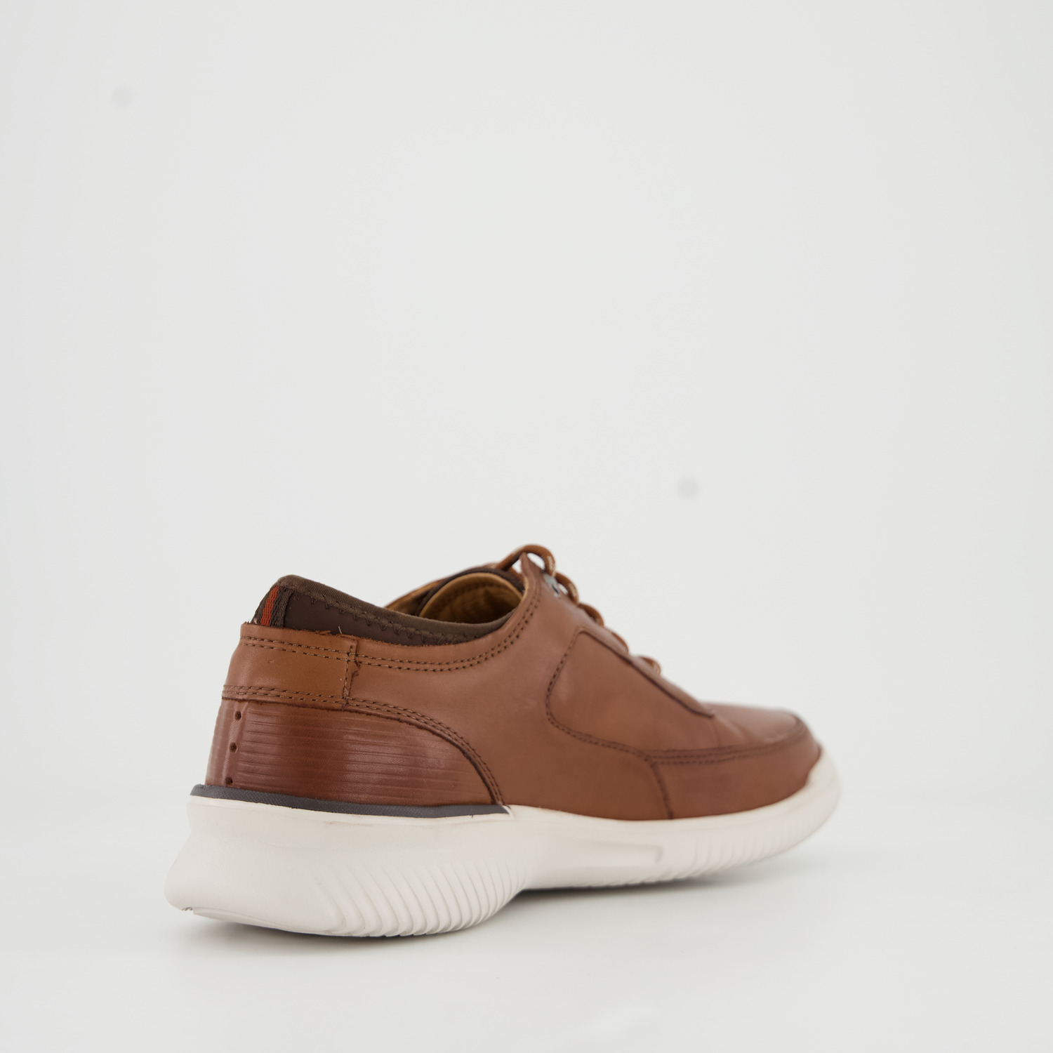 CLARKS Donaway Lace Dark Tan Lea