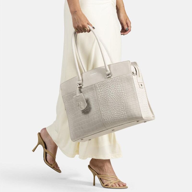 Burkely Cool Colbie Workbag 15,6″ Off White