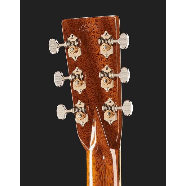 Martin Guitar D-200 Deluxe