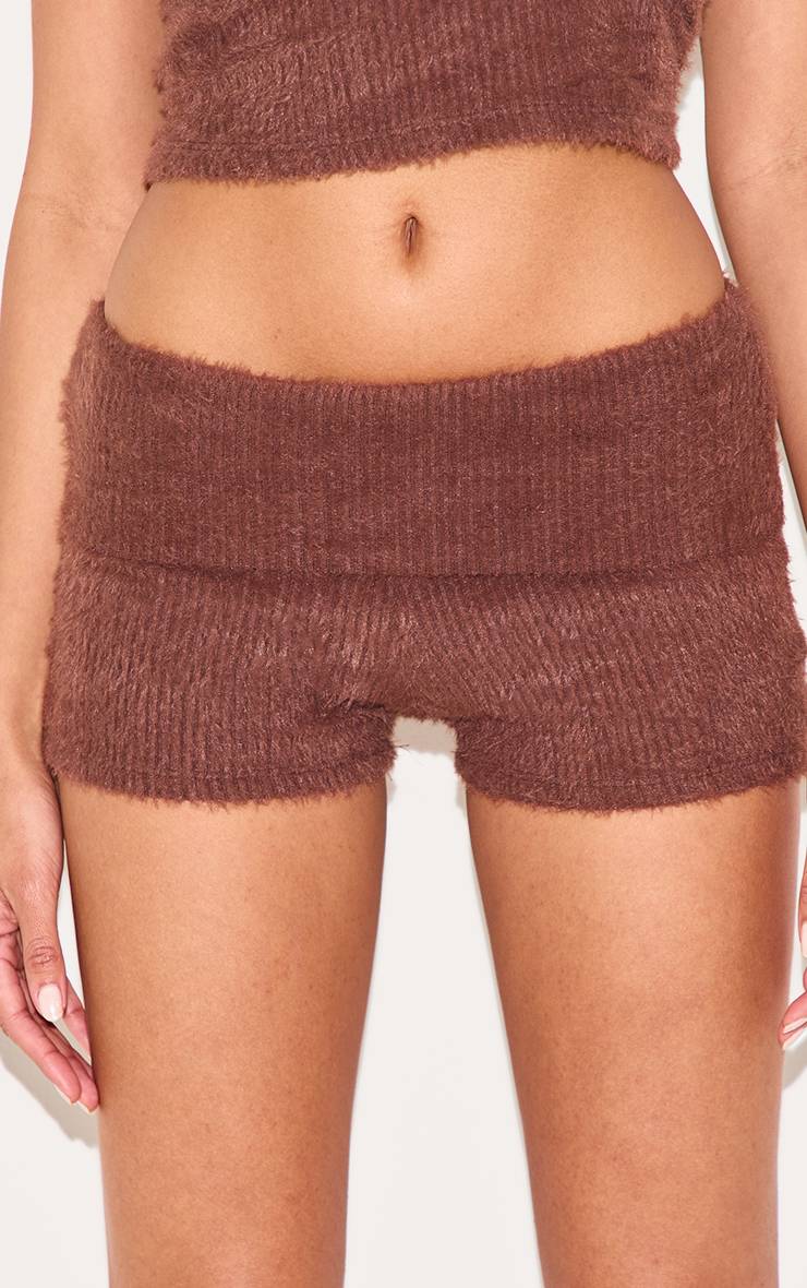 Chocolat Short Taille Haute À Revers En Maille Duveteuse Texturée