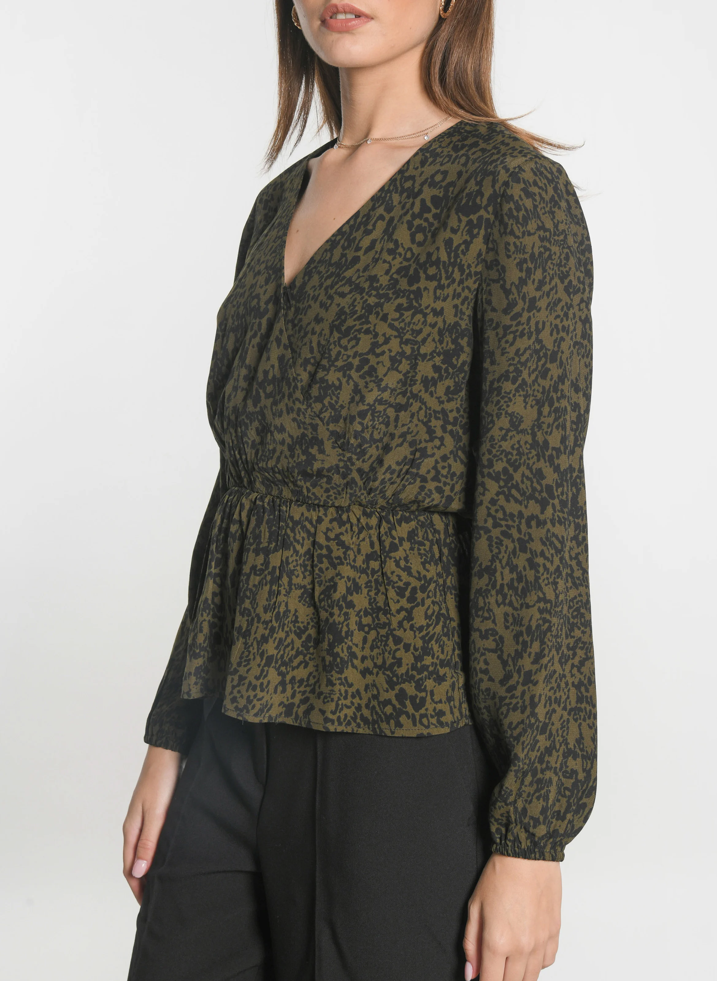 VITTORIA - Blouse col V imprimé| Kaki