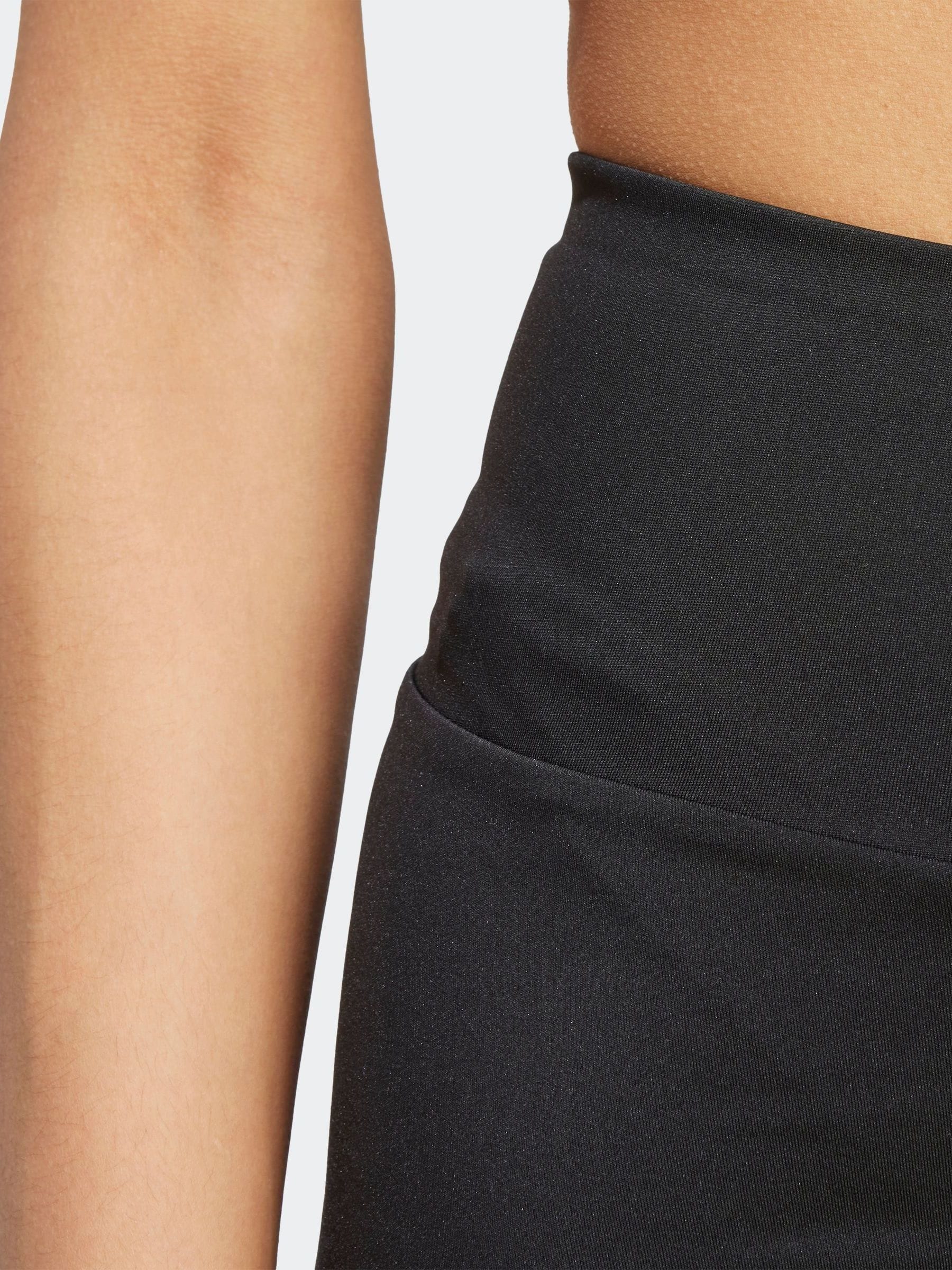 adidas Originals Essentials Shorts
