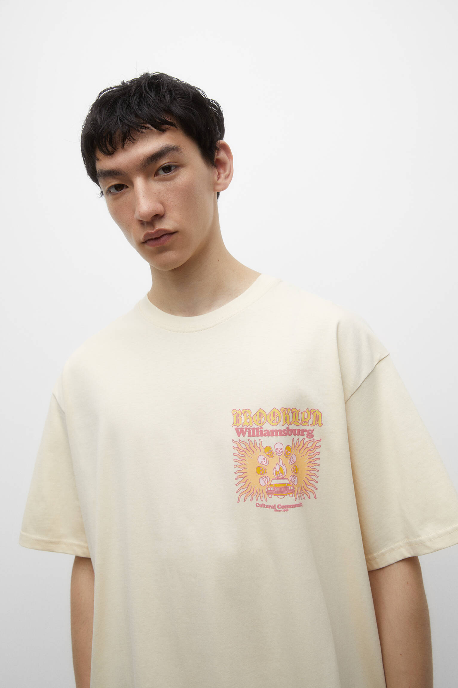 CAMISETA ESTAMPADA DE MANGA CURTA - BEGE