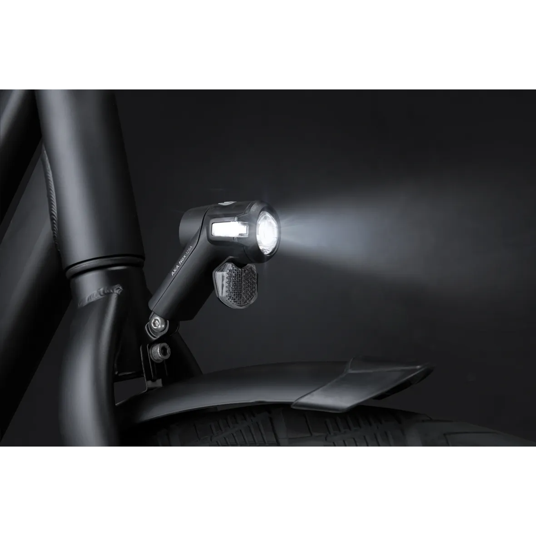AXA Nox Sport Koplamp