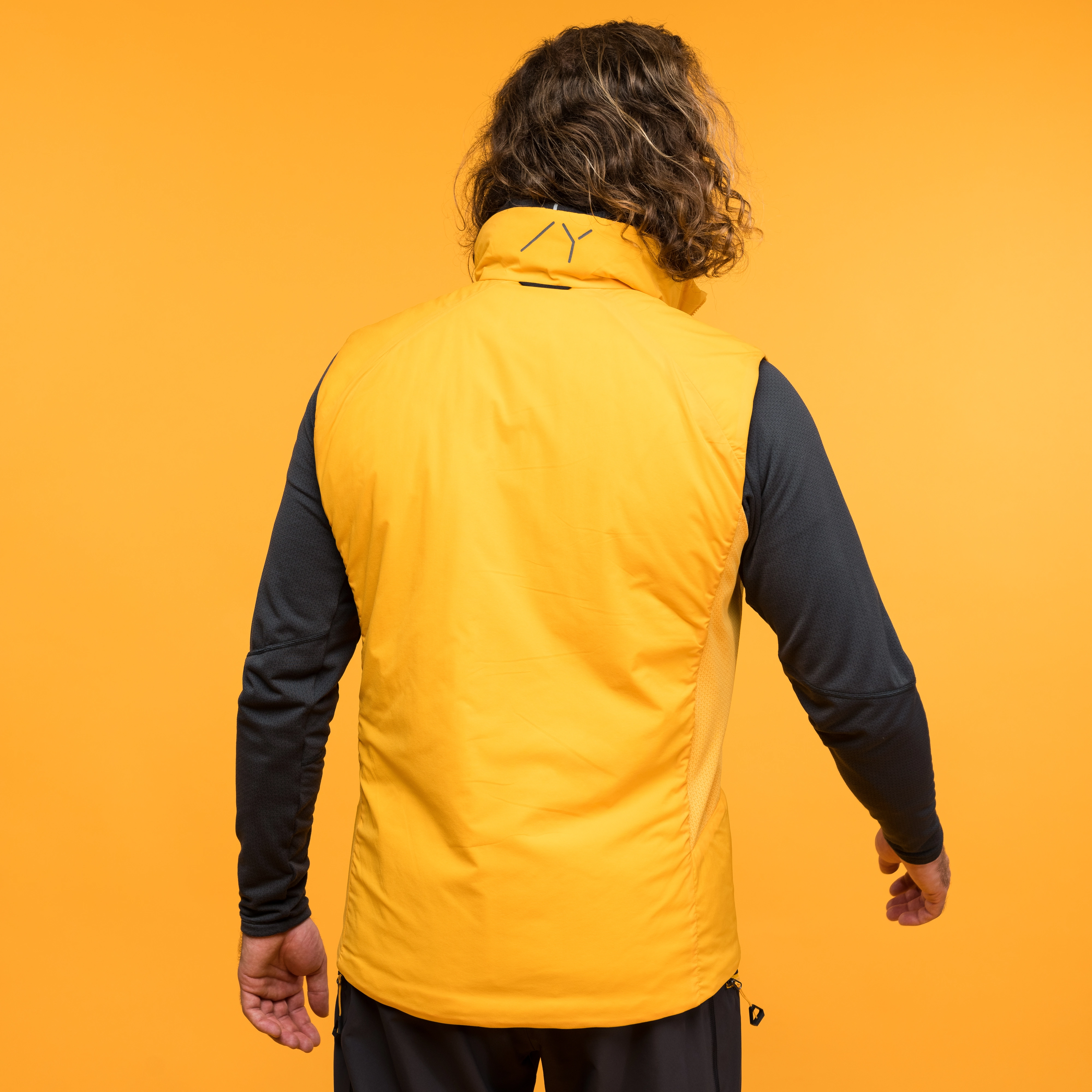 Y MountainLine Light Insulated Air Vest Men Mango Yellow