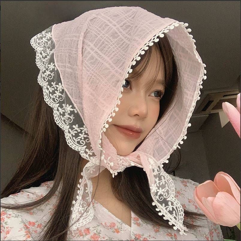 Daeuni - Driehoeksbandana met kanten rand