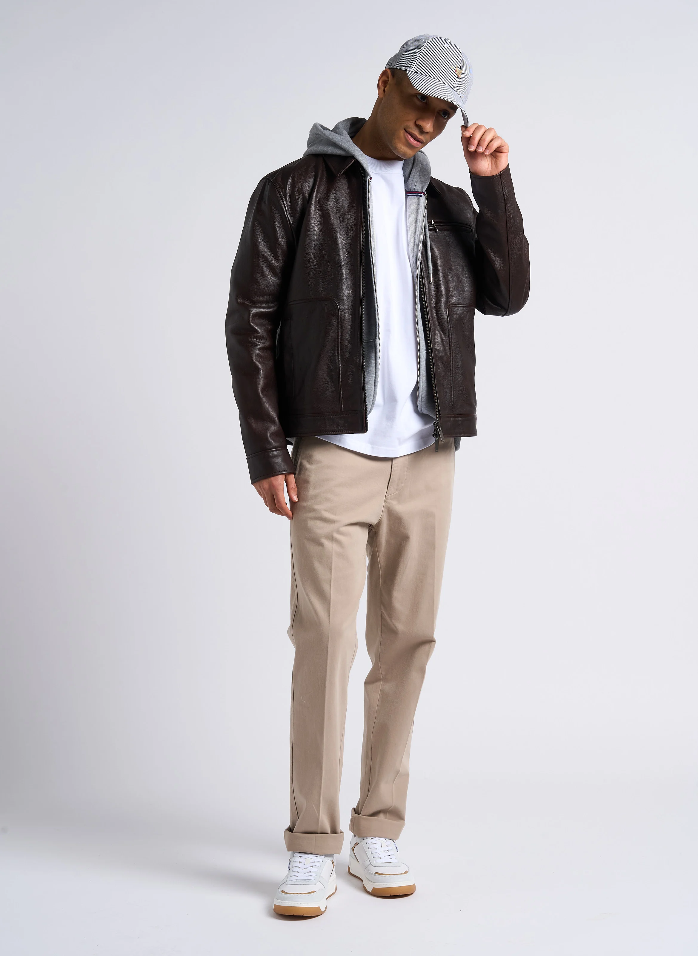 Pantalon à pinces regular-fit en coton | Beige