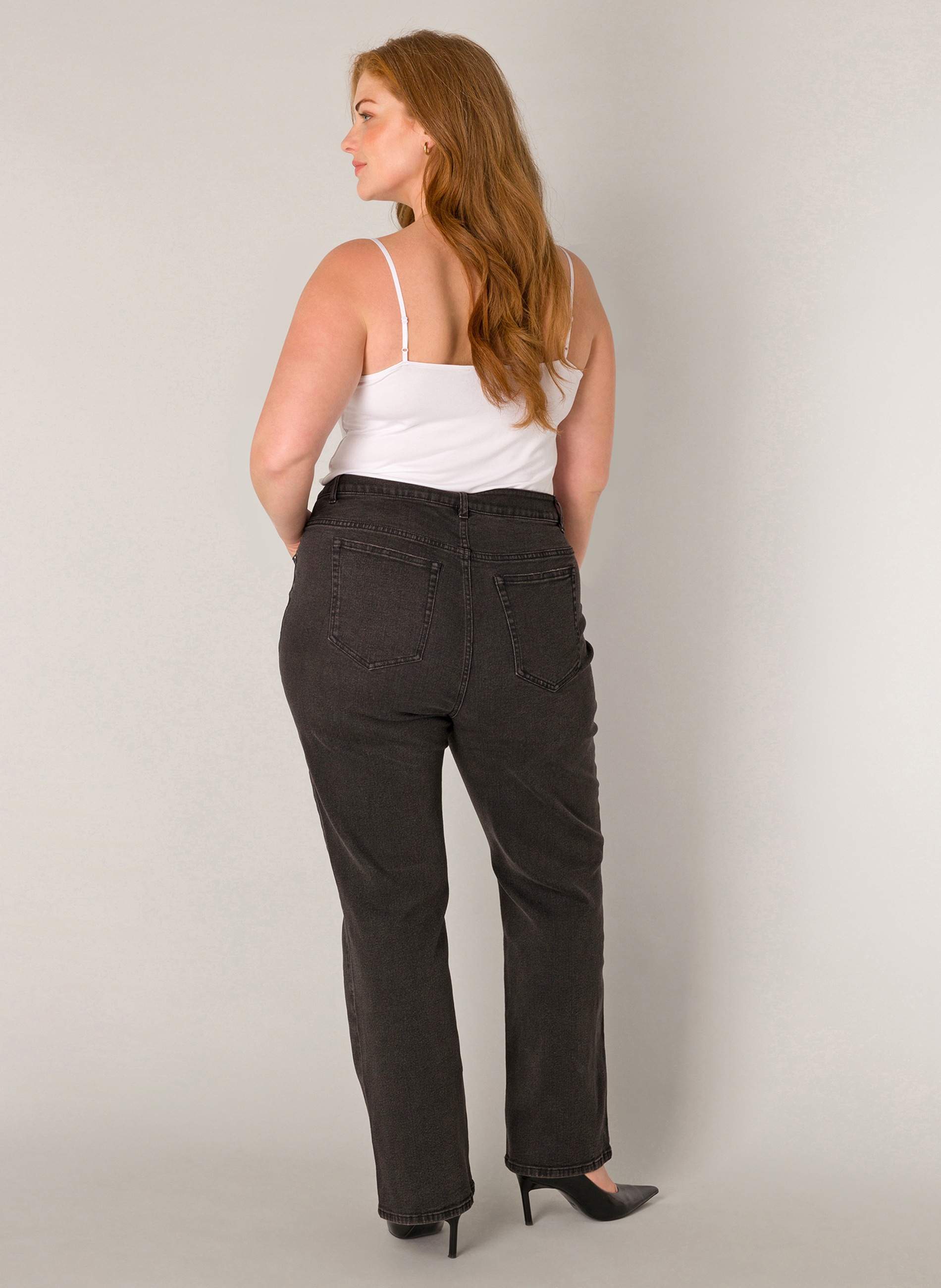 Base Level Curvy Spitzentop , mit Spaghetti-Trägern