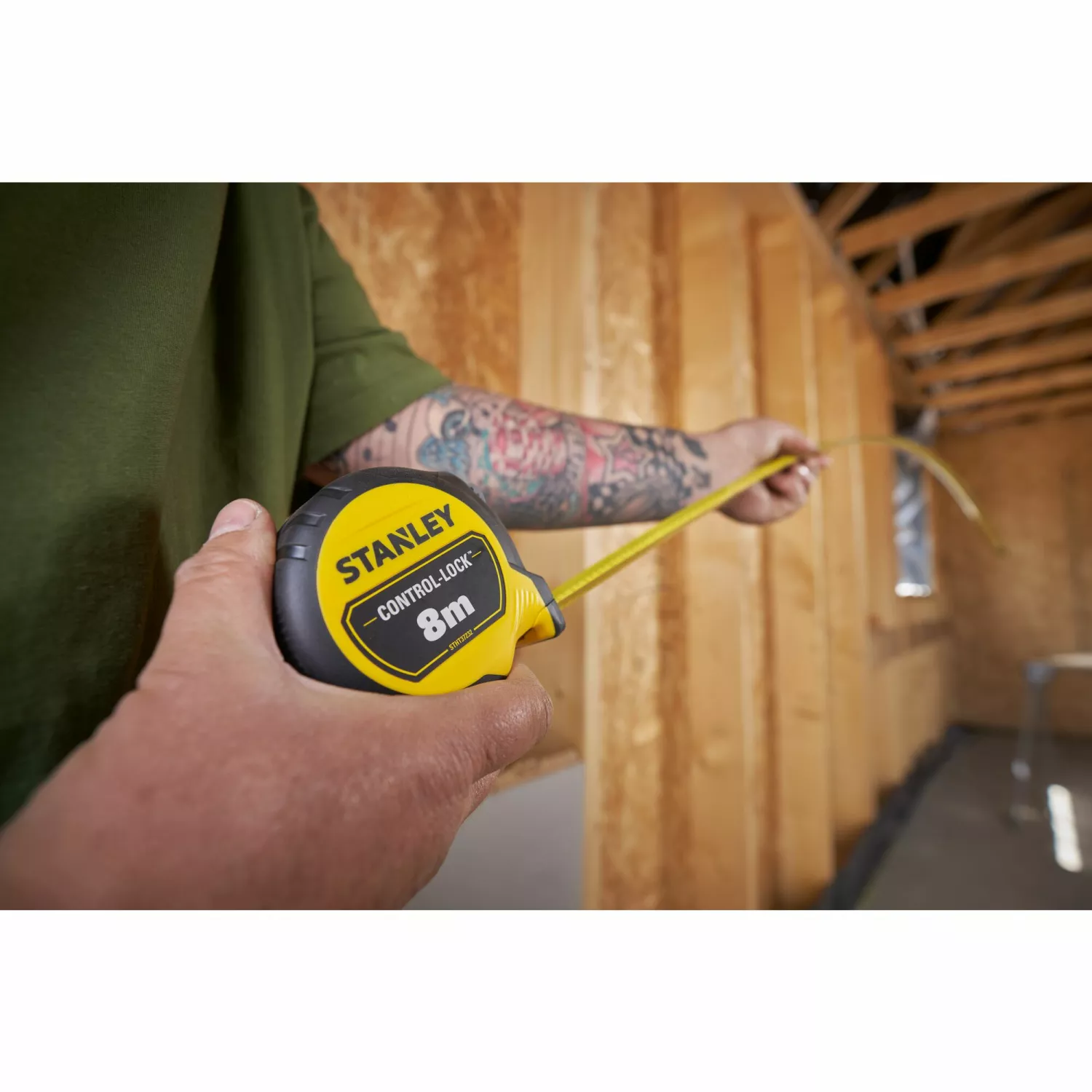 Stanley STHT37232-0 Rolmaat Control-Lock 8m x 25mm