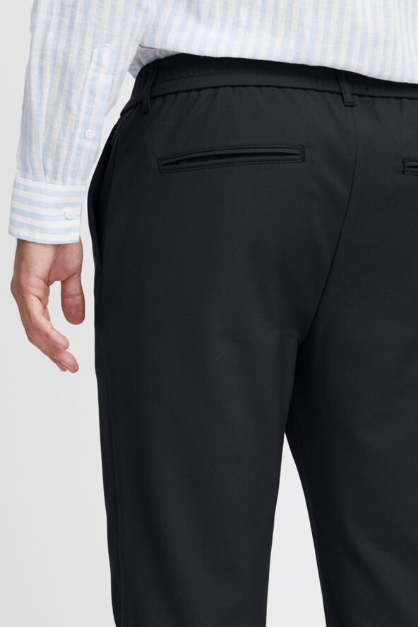 Casual Friday CFMARC performance pants with pleat Dark navy