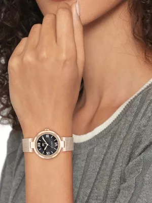 Relógio com pulseira de malha banhada a ouro rosa