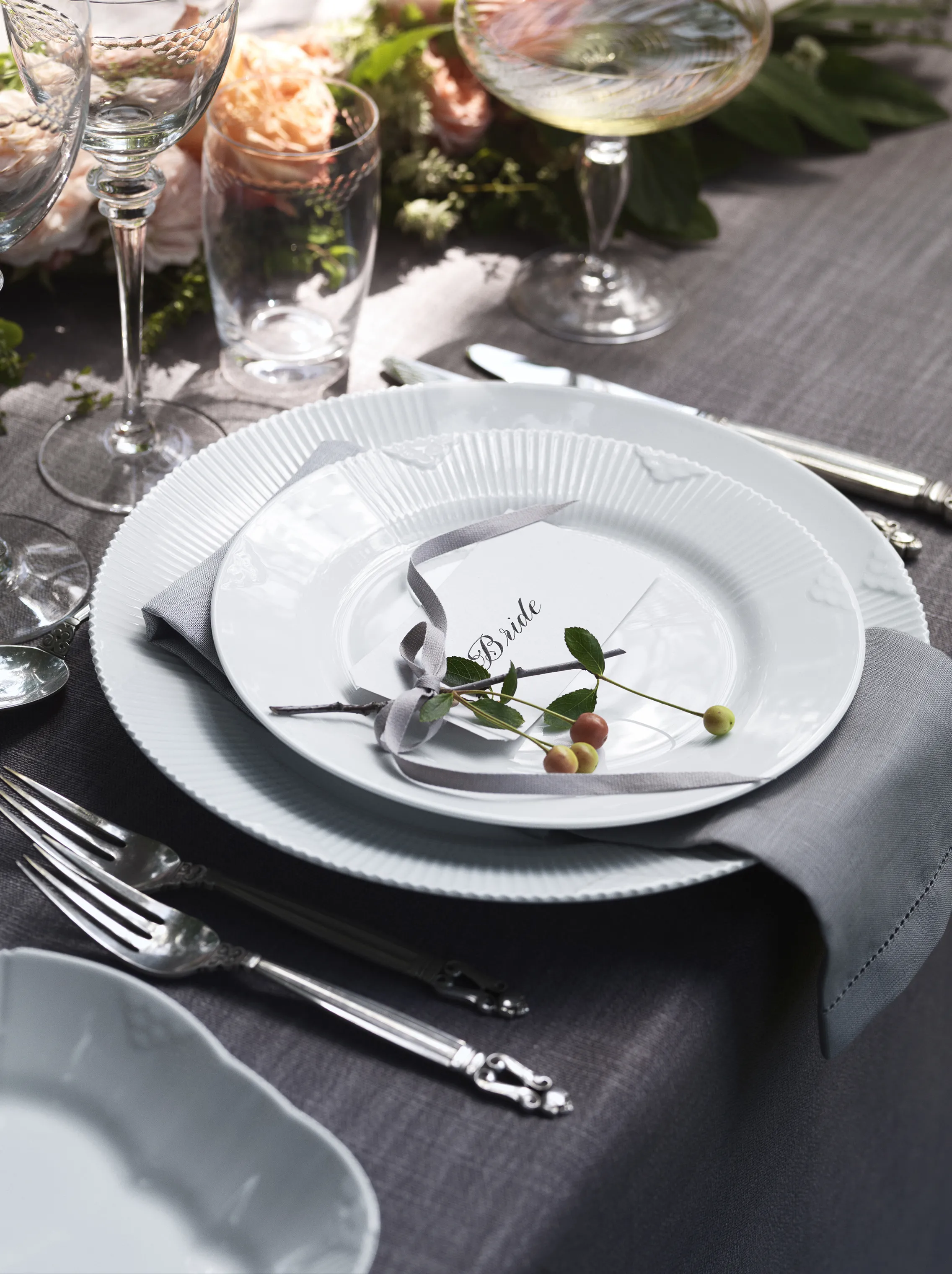 Royal Copenhagen Hvid Elements Frokosttallerken