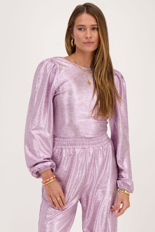 Roze metallic top met knoop